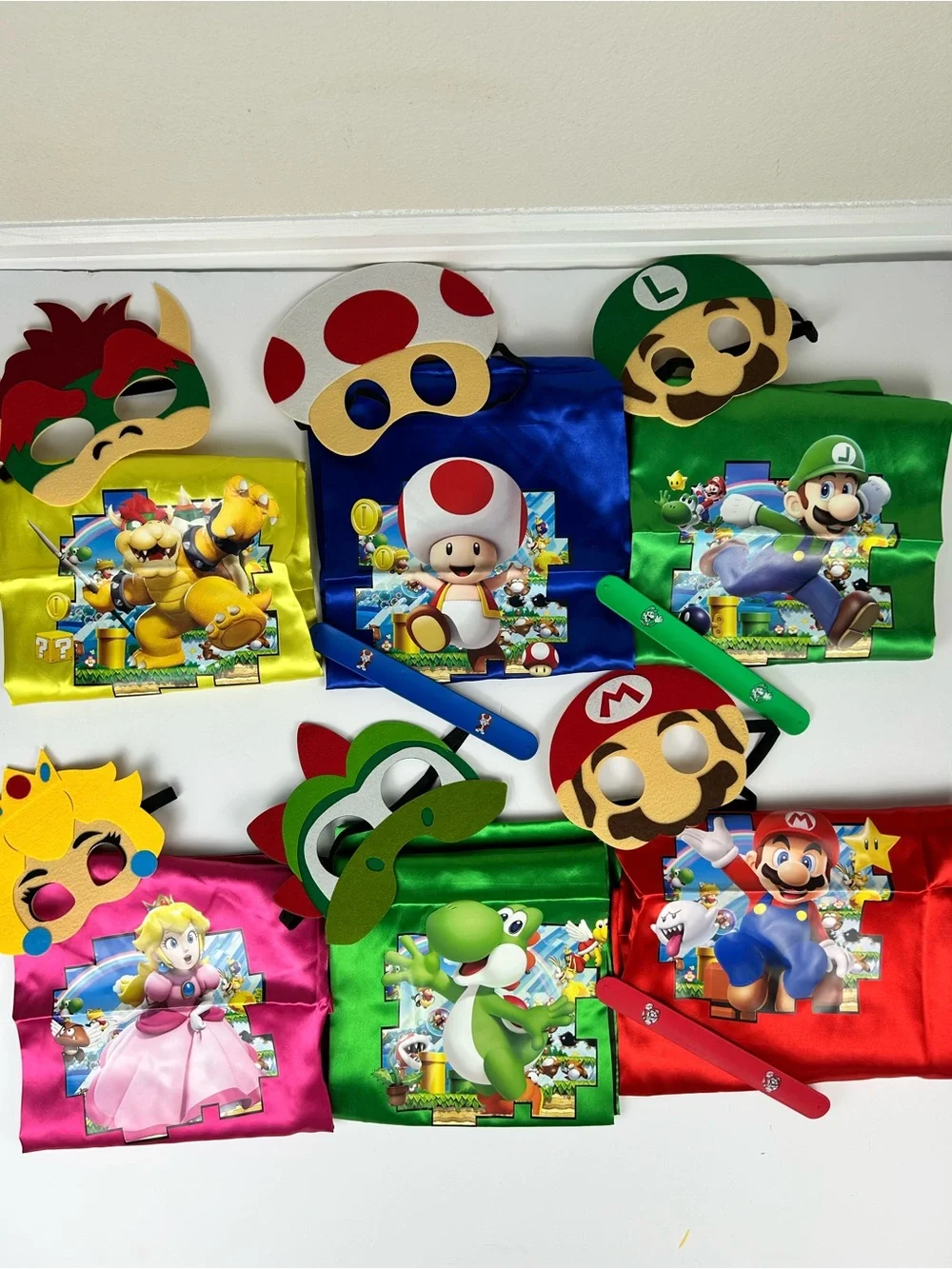Super Mario Birthday Party Supplies Kit 133 Pc Plates Banner Balloons Favors NEW